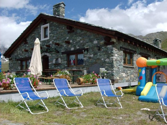 Photo exteriors Mountain hut La Roisette