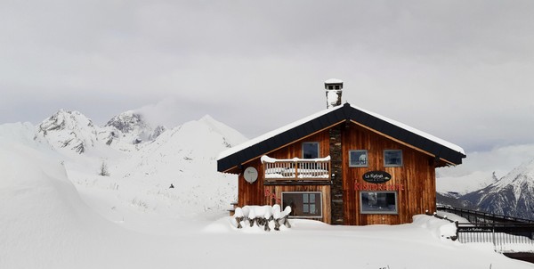 Foto Außenansicht Hütte Lo Ratrak