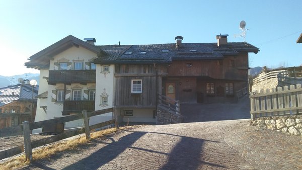 Foto esterno in inverno Ciasa Larcionè Dolomites