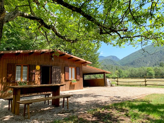 Foto Außenansicht Ferienwohnungen auf dem Bauernhof Pradileva
