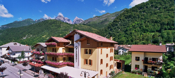 Foto esterno Miramonti Alpin Sport Hotel