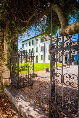 Foto Außenansicht Hotel Villa Policreti