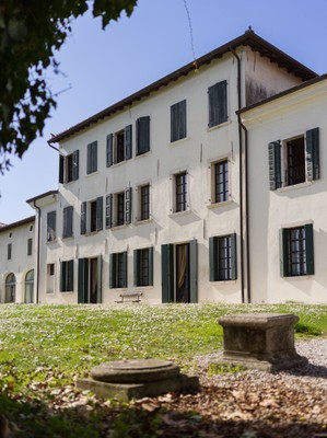 Foto Außenansicht Hotel Villa Policreti