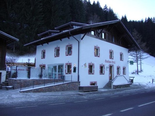 Foto Außenansicht Gasthaus Kreuz