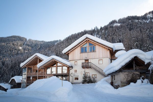 Foto esterno in inverno Chalet Mornà