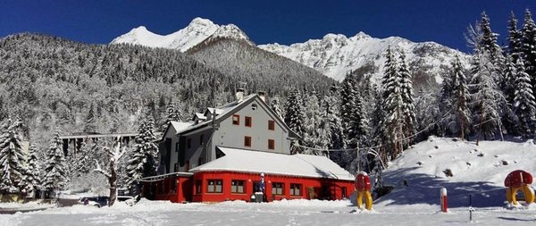 Winter Präsentationsbild Berghütte Divisione Julia