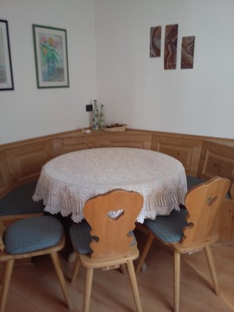 Der Wohnraum Ferienwohnungen Casa Moena