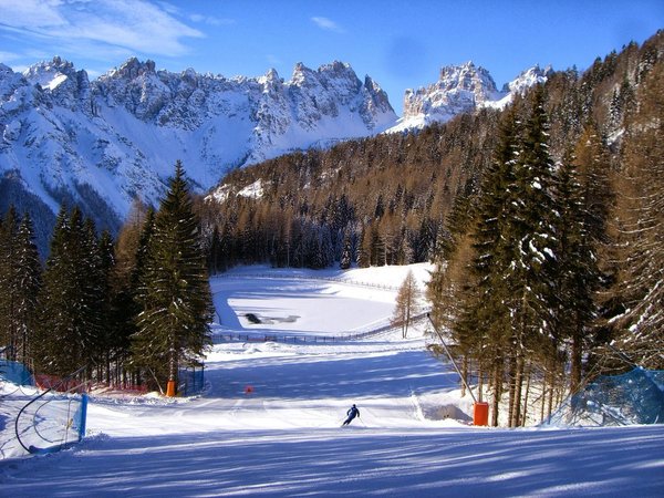 Winter Präsentationsbild Skizentrum Forni di Sopra - Varmost