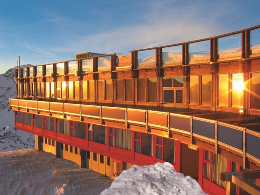 Foto Außenansicht Glacier Hotel Grawand
