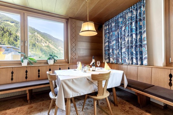 Il ristorante Tubre in Val Monastero Chavalatsch