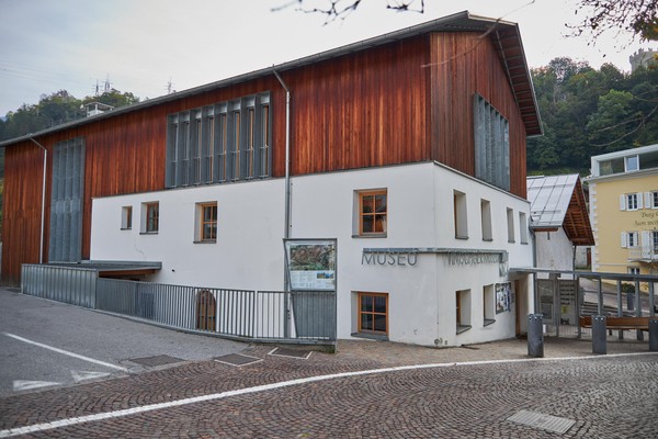 Foto Außenansicht Vintschger Museum