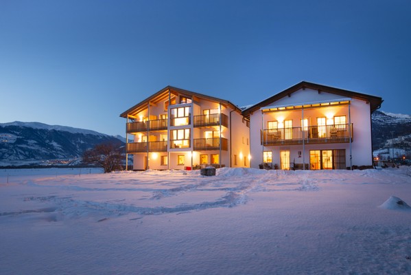 Foto esterno B&B + Appartamenti in agriturismo Hausergut