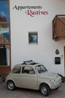 Foto Außenansicht Ferienwohnungen Rastives