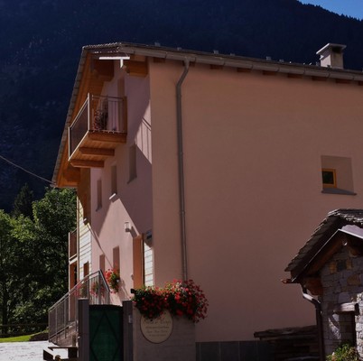 Foto Außenansicht Zimmervermietung Stella di Campo