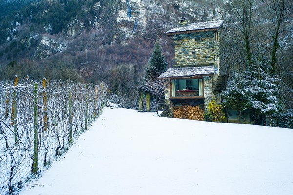 Foto esterno in inverno Torre Scilano