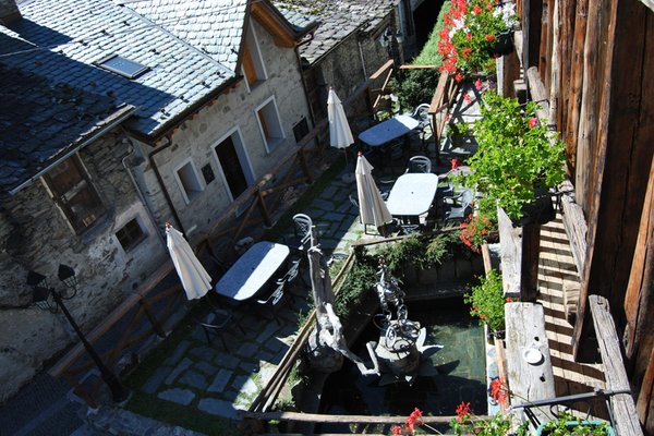 Photo of the terrace