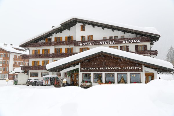 Foto invernale di presentazione Hotel Stella Alpina