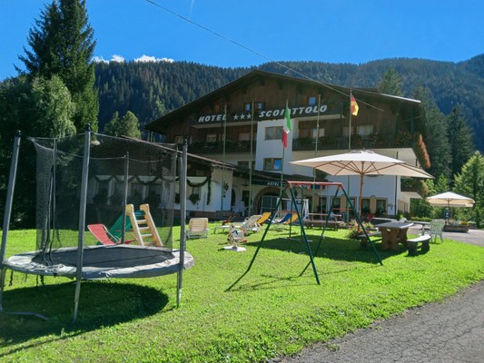Foto esterno Hotel Scoiattolo