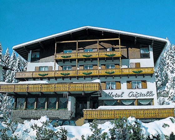 Winter Präsentationsbild Hotel Cristallo