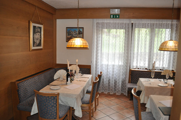 The restaurant San Martino di Castrozza La Montanara