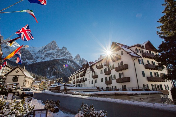 Photo exteriors TH San Martino - Majestic Dolomiti Hotel