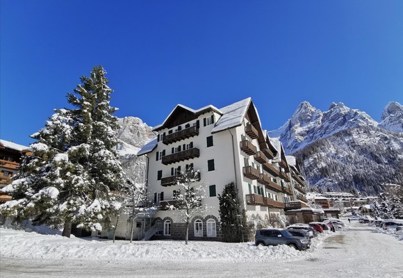 Foto esterno TH San Martino - Majestic Dolomiti Hotel