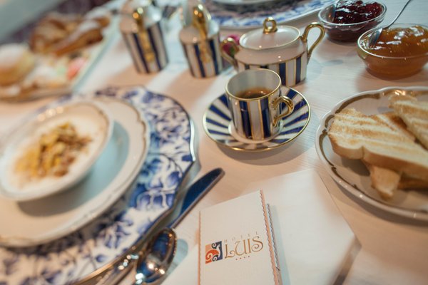 La colazione Hotel Luis
