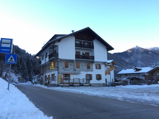 Photo exteriors Hotel Lagorai