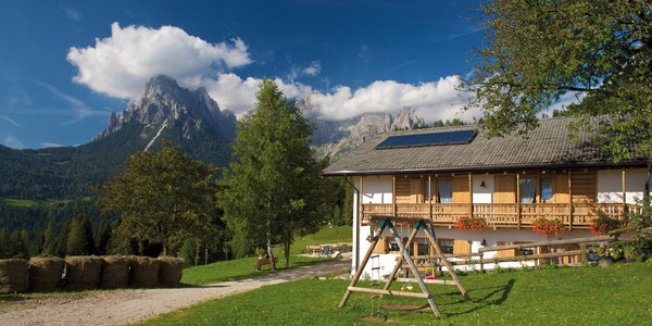 Foto esterno Agritur Dalaip dei Pape