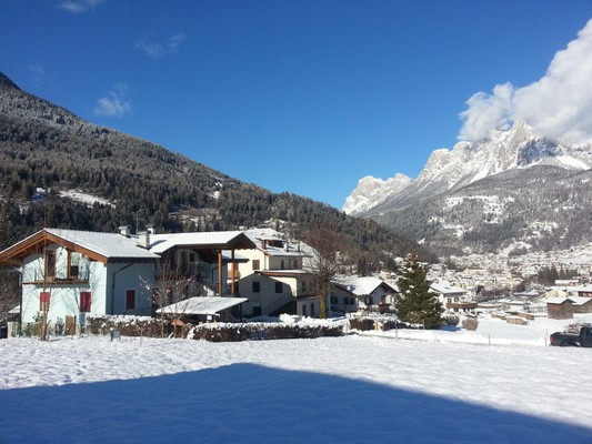 Photo exteriors Apartments Lucian Maria 59