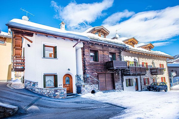 Foto invernale di presentazione Appartamenti Chalet Baitin