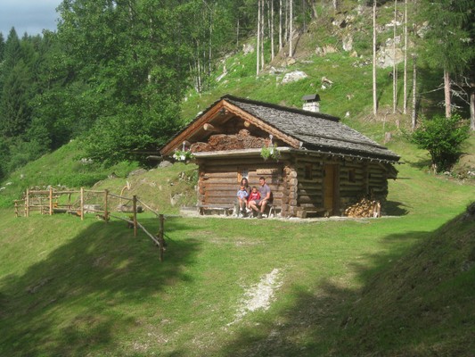 Photo exteriors Apartment in hut Orsola