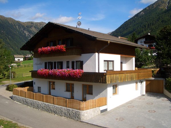 Foto estiva di presentazione Residence Alpenblick