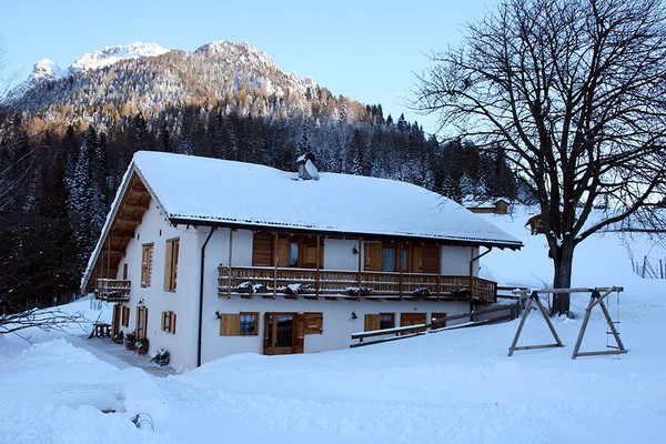 Foto esterno Ristorante Agritur Dalaip dei Pape