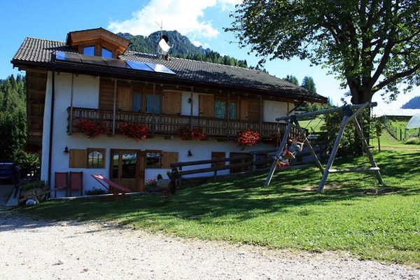 Photo exteriors Restaurant Agritur Dalaip dei Pape