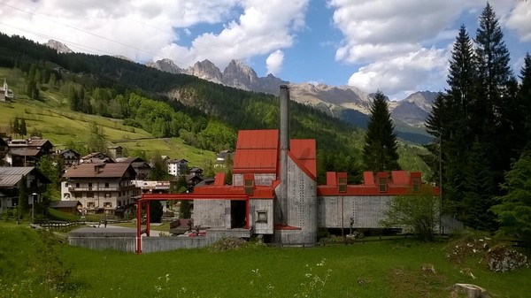 Foto esterno in estate Murer