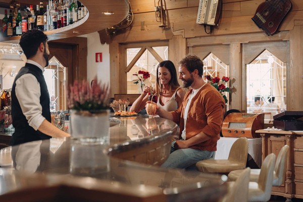 Foto del bar Grand Hotel Piz Galin