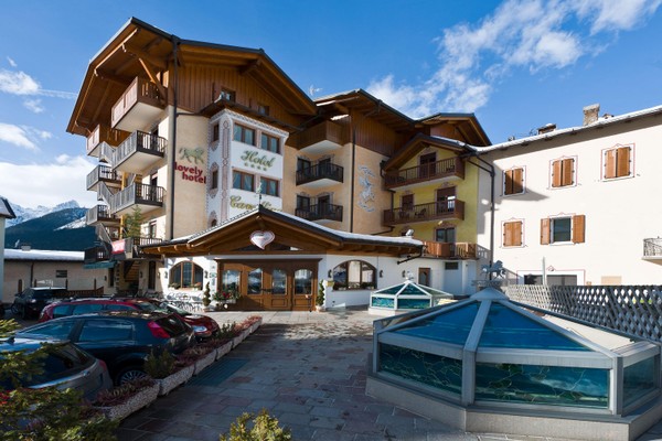 Foto Außenansicht Cavallino Lovely Hotel
