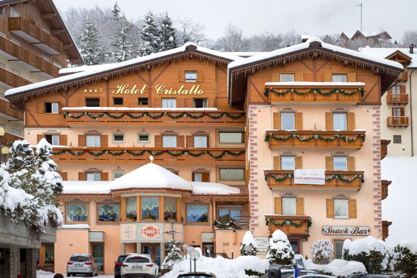 Foto esterno Hotel Cristallo