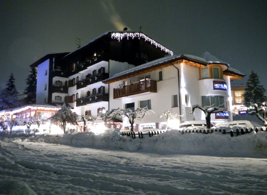 Foto esterno Hotel Nordik