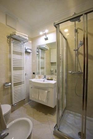 Foto del bagno Hotel Alexander