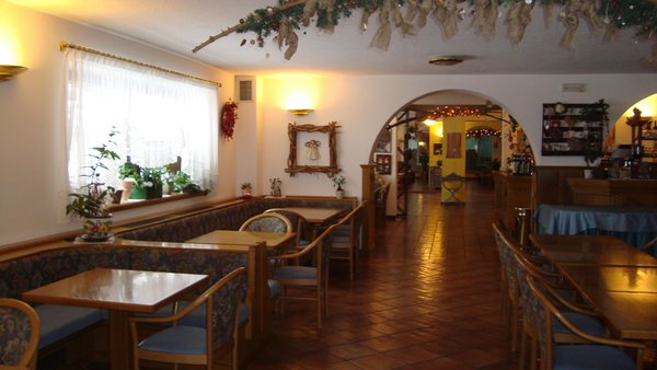 La hall