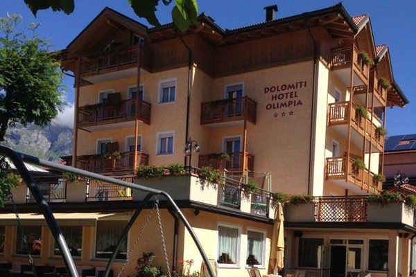 Sommer Präsentationsbild Dolomiti Hotel Olimpia