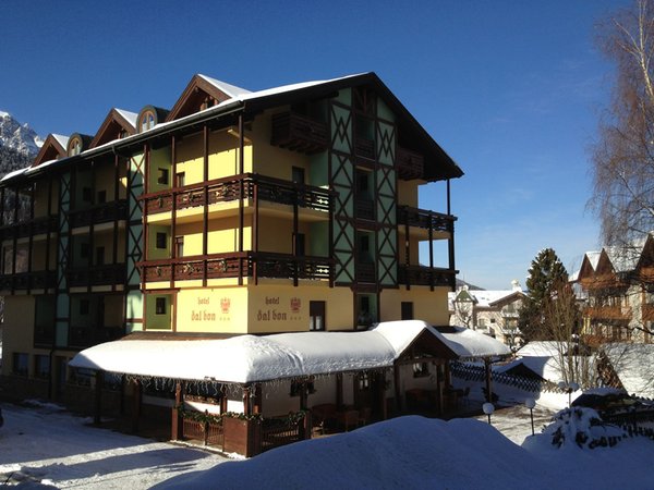 Foto invernale di presentazione Hotel Dal Bon