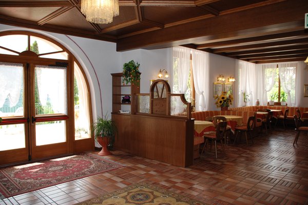 La hall