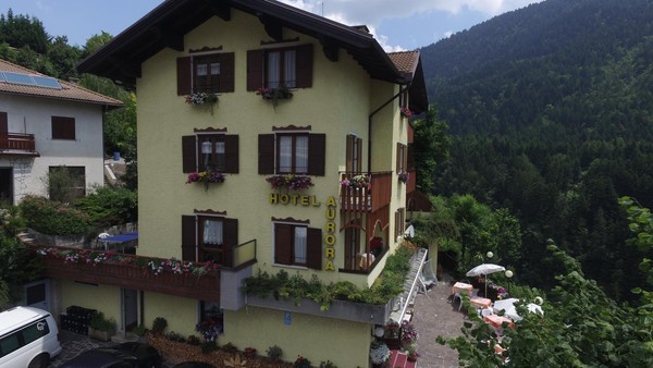 Foto Außenansicht Hotel Aurora