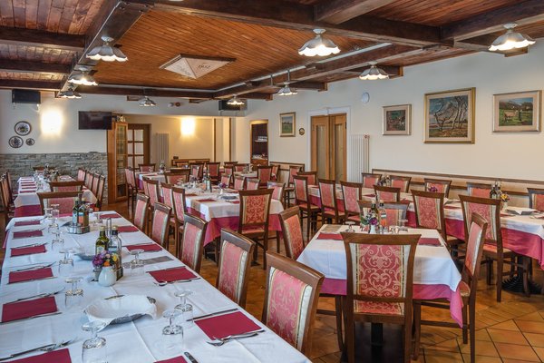 Il ristorante Fai della Paganella Stella Alpina