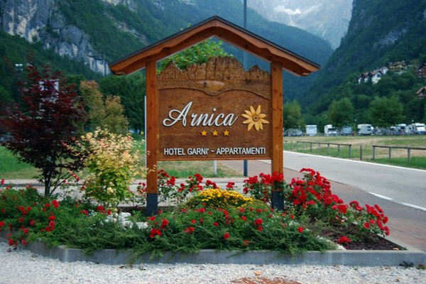 Photo exteriors Arnica Hotel Garni & Apartments