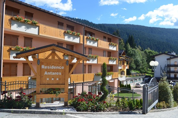 Foto esterno Residence Antares