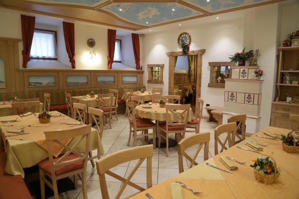 Il ristorante Fai della Paganella Casa Agostini
